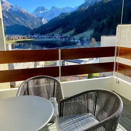 Wunderstay Alpine 303 New With & Mountain View *