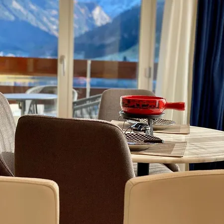 Wunderstay Alpine 303 New With & Mountain View شقة *
