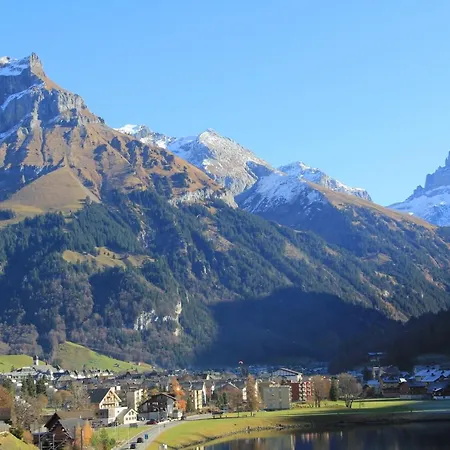 Wunderstay Alpine 303 New With & Mountain View
