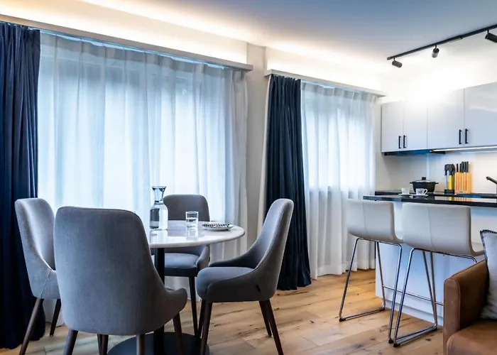 Wunderstay Alpine 303 New With & Mountain View Apartment *