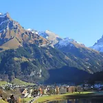 Wunderstay Alpine 303 New With & Mountain View